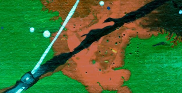 A heatmap showing player movement patterns on the game map during the early to mid-game phases after Patch 14.25. The heatmap illustrates the most common paths and areas of activity for esports players.